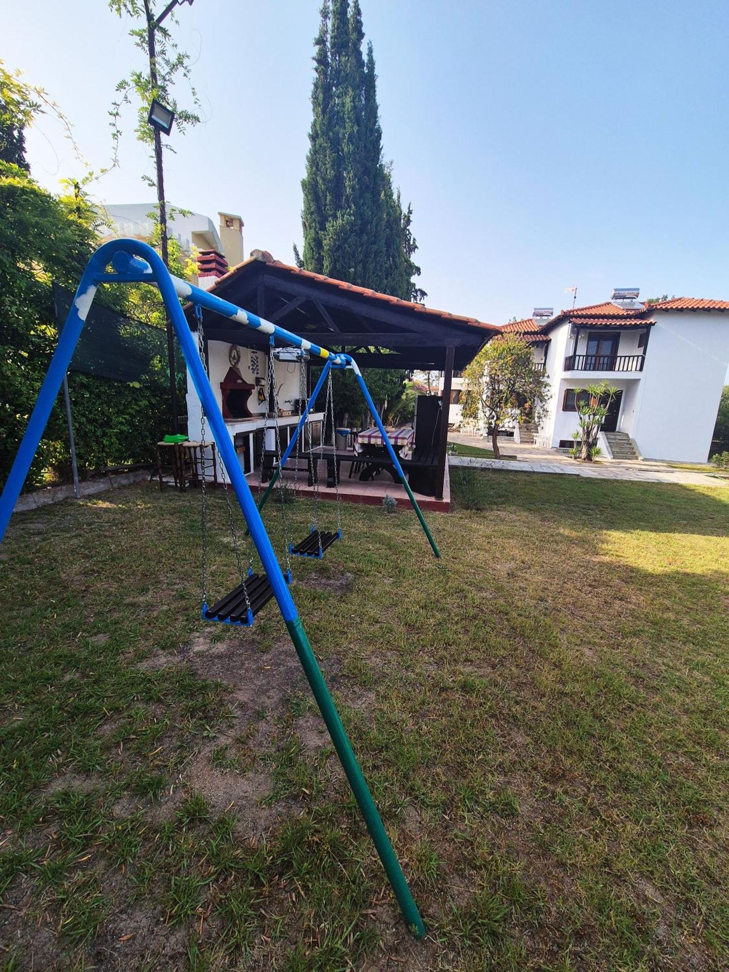 Geovilla Green & Blue 1 - Pefkochori Exterior photo