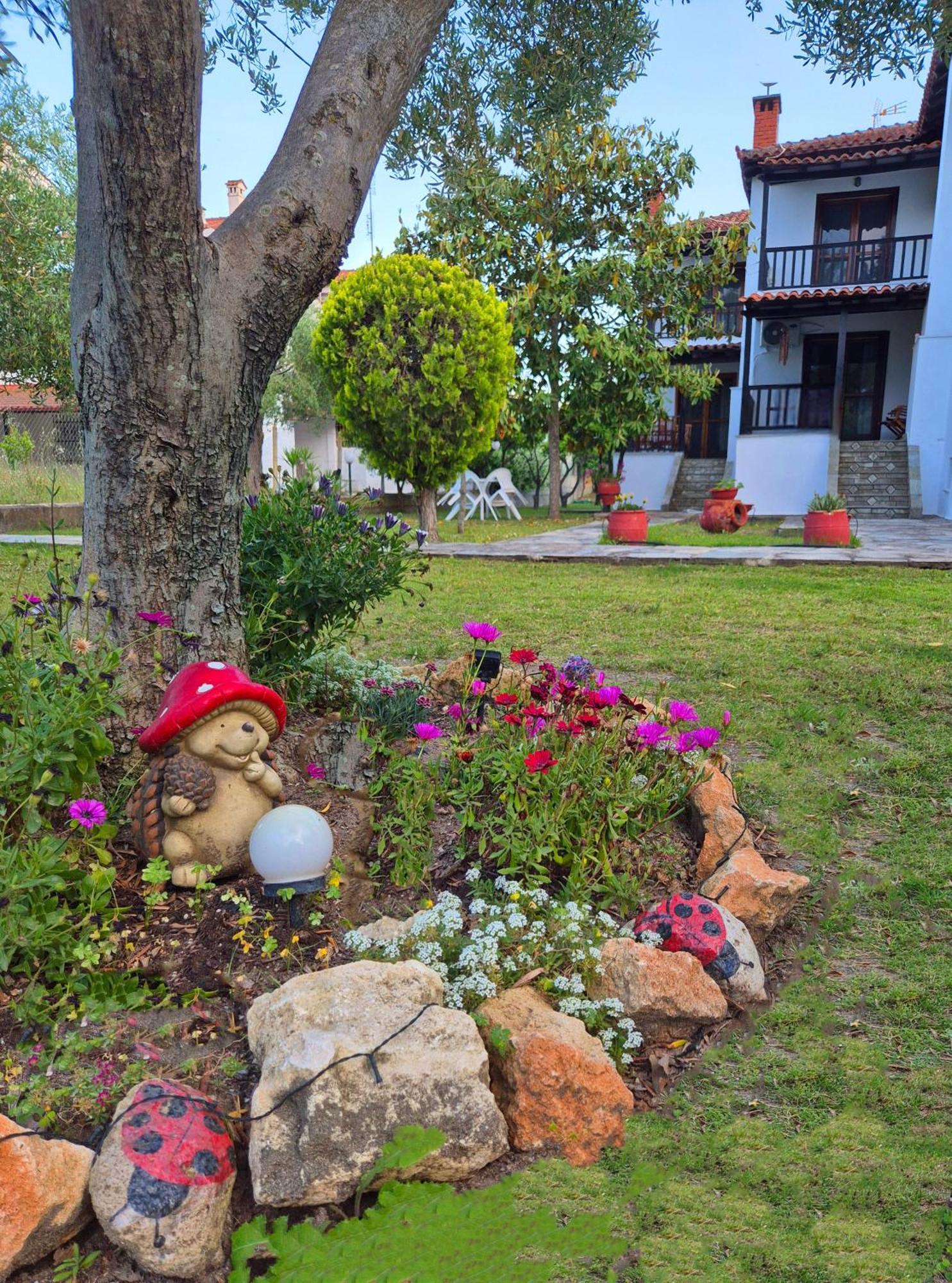 Geovilla Green & Blue 1 - Pefkochori Exterior photo
